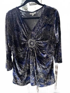 dressbarn Women's 2X Blue and Black PatternedVelvetTop with Rhinestone Detail
